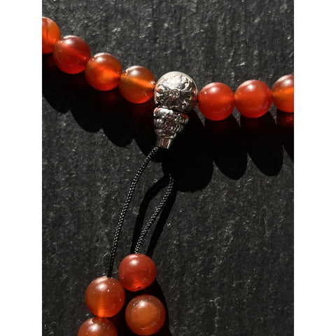 Четки сердолик Silver 33 бусины Duiko"